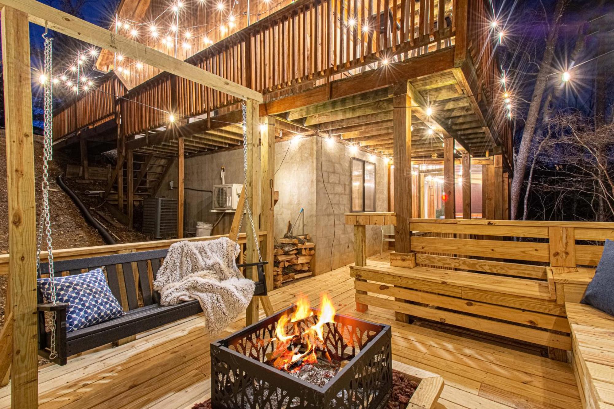 The Family Stone Luxe Cabin Sleeps 12 Hot Tub Dogfriendly Dollywood Pigeon Forge Exteriör bild