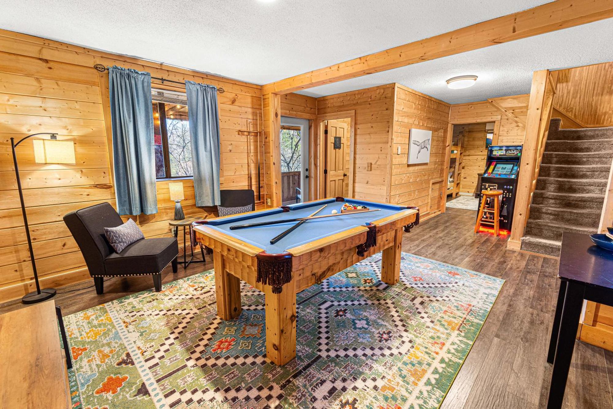 The Family Stone Luxe Cabin Sleeps 12 Hot Tub Dogfriendly Dollywood Pigeon Forge Exteriör bild