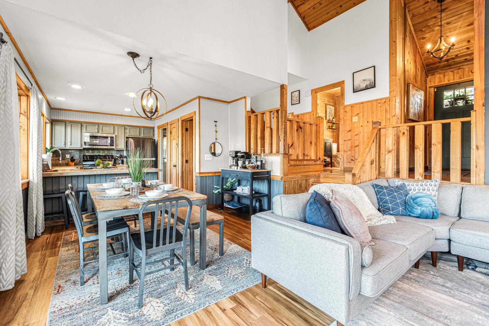 The Family Stone Luxe Cabin Sleeps 12 Hot Tub Dogfriendly Dollywood Pigeon Forge Exteriör bild