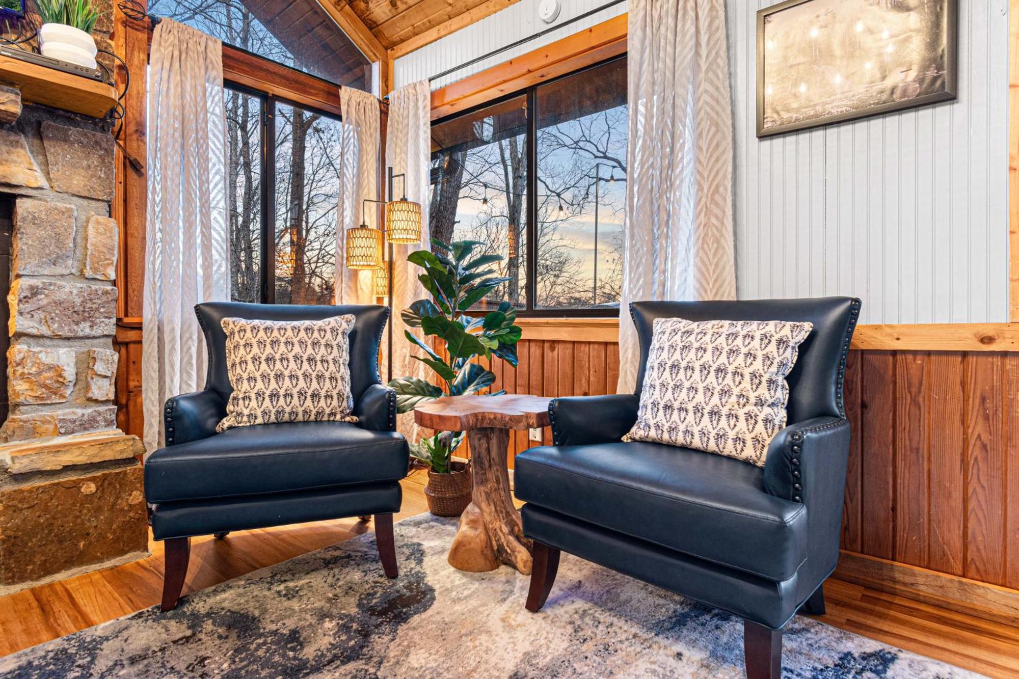 The Family Stone Luxe Cabin Sleeps 12 Hot Tub Dogfriendly Dollywood Pigeon Forge Exteriör bild