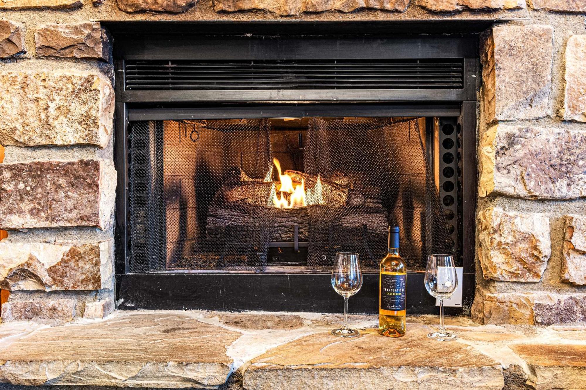 The Family Stone Luxe Cabin Sleeps 12 Hot Tub Dogfriendly Dollywood Pigeon Forge Exteriör bild